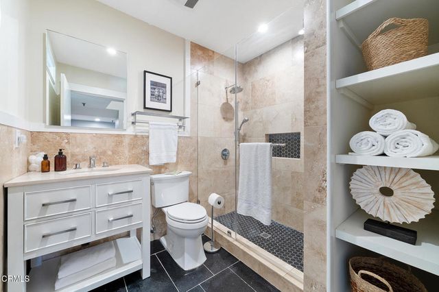 380 W Green Street, Pasadena, CA 91105