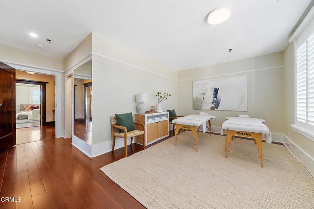 380 W Green Street, Pasadena, CA 91105