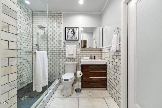 380 W Green Street, Pasadena, CA 91105