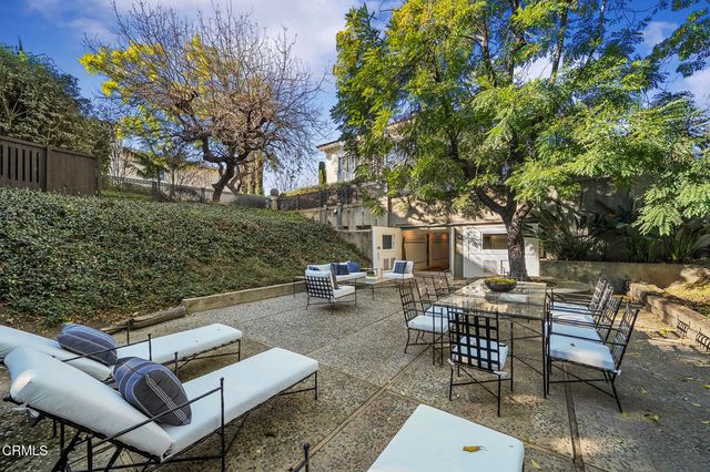 380 W Green Street, Pasadena, CA 91105