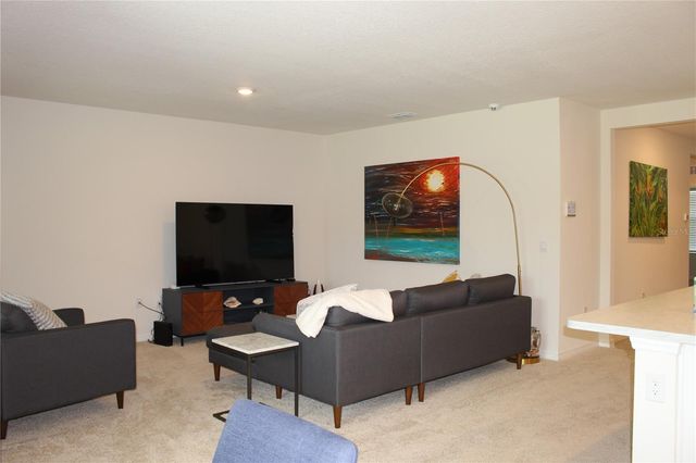 2917 CANARY LANE, Tavares, FL 32778