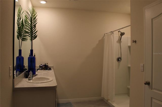 2917 CANARY LANE, Tavares, FL 32778