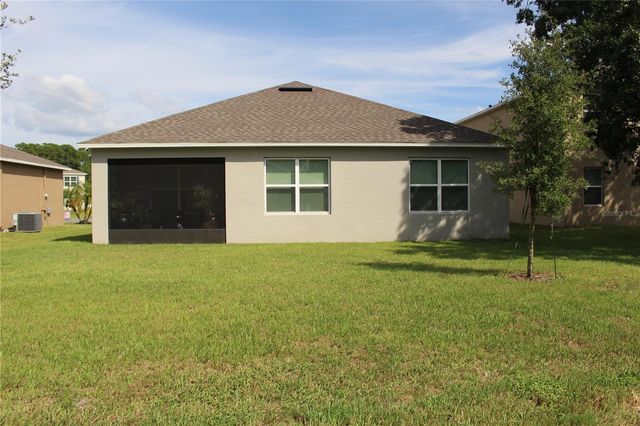 2917 CANARY LANE, Tavares, FL 32778