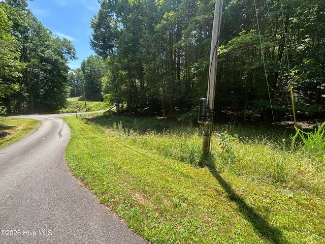 51 Pine Cove Lane, Murphy, NC 28906