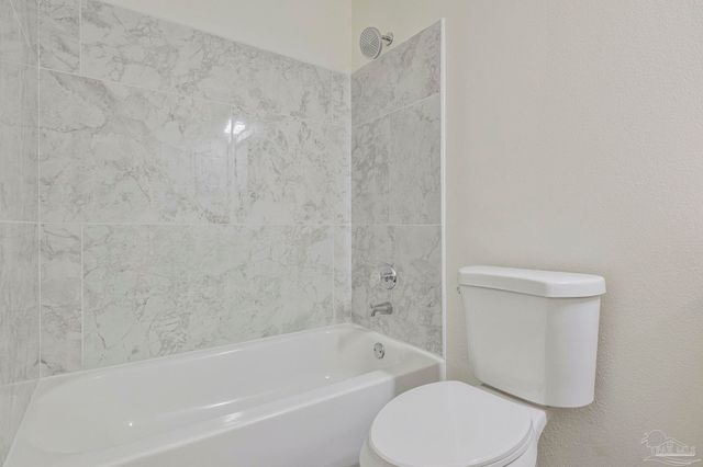 4026 Shorewood Dr, Pensacola, FL 32507