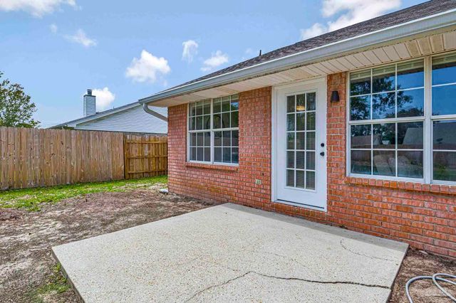 4026 Shorewood Dr, Pensacola, FL 32507