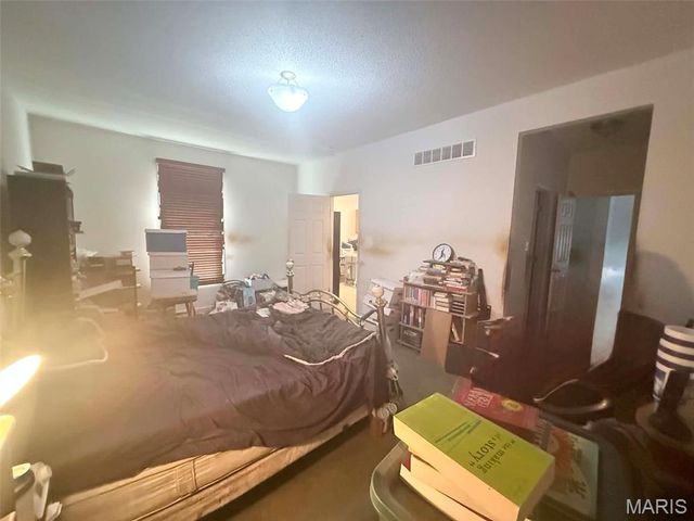 3405 Banner Street, St Charles, MO 63301