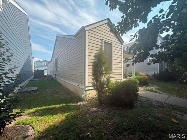 3405 Banner Street, St Charles, MO 63301