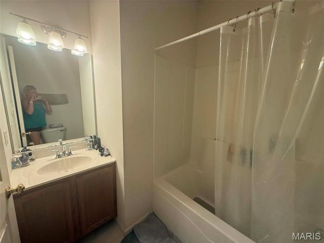 3405 Banner Street, St Charles, MO 63301