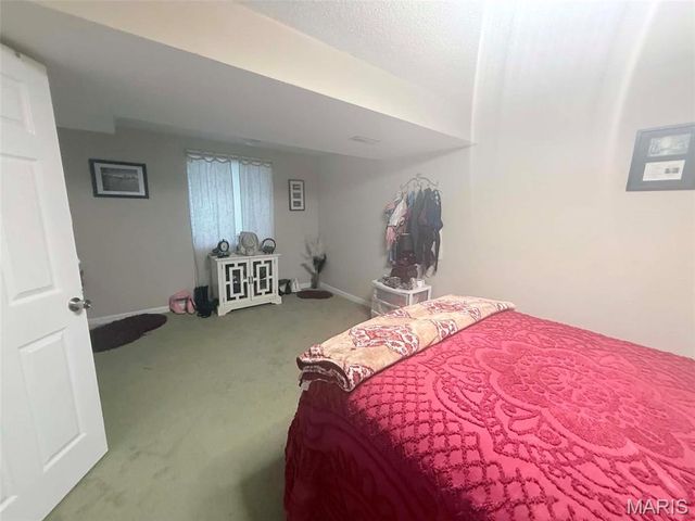 3405 Banner Street, St Charles, MO 63301