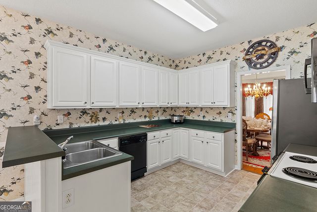 643 Millrun Court, Macon, GA 31210