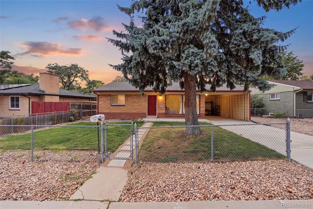 8605 Concord Lane, Westminster, CO 80031