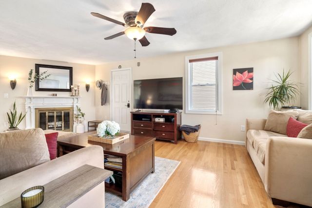 334 Medford St 2, Boston, MA 02129