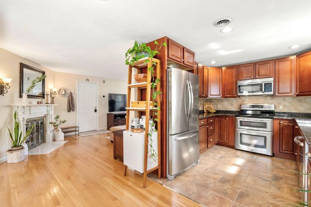 334 Medford St 2, Boston, MA 02129