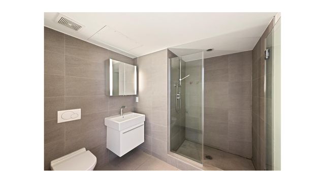 115 Norfolk St Apt 404, New York City, NY 10002