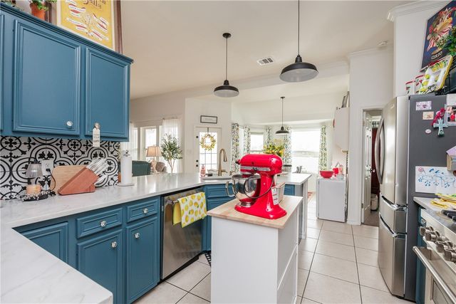 14846 Dasmarinas Dr, Corpus Christi, TX 78418