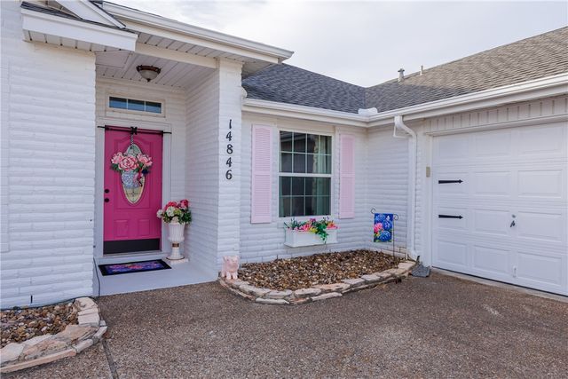 14846 Dasmarinas Dr, Corpus Christi, TX 78418