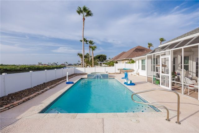 14846 Dasmarinas Dr, Corpus Christi, TX 78418