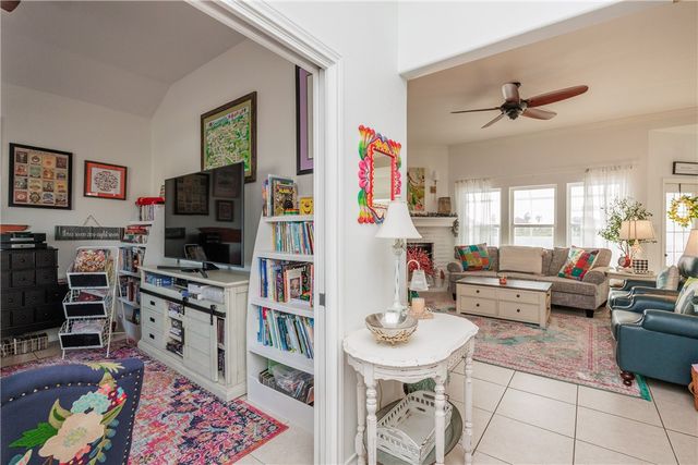 14846 Dasmarinas Dr, Corpus Christi, TX 78418