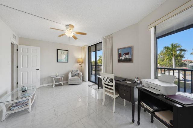 25188 MARION AVENUE D112, Punta Gorda, FL 33950