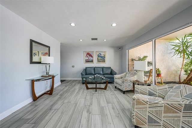 25188 MARION AVENUE D112, Punta Gorda, FL 33950