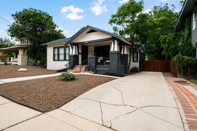 407 E COURTLAND PL, San Antonio, TX 78212