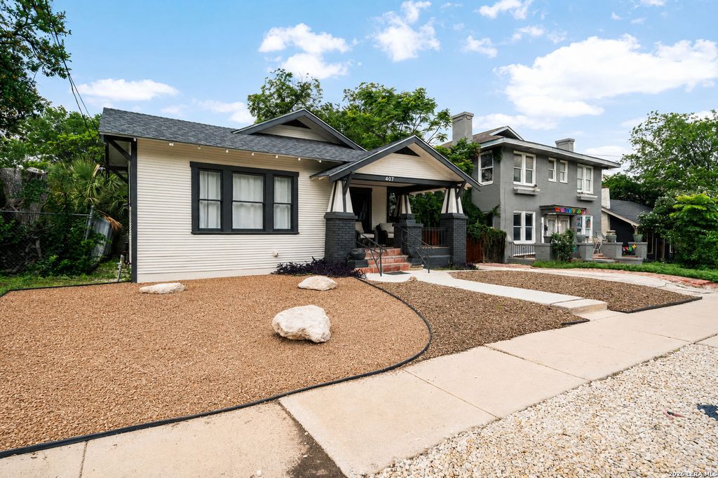 407 E COURTLAND PL, San Antonio, TX 78212