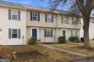 213 GEORGETOWNE CT, Stephens City, VA 22655