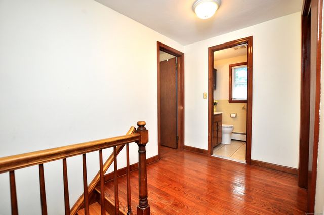 72 Brookview Road, Windsor, CT 06095