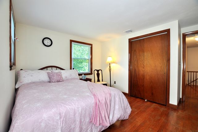 72 Brookview Road, Windsor, CT 06095