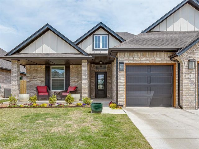 12013 SW 51st Street, Mustang, OK 73064