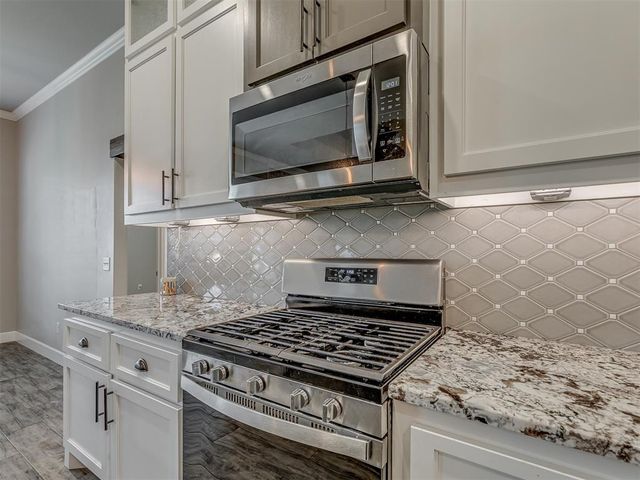 12013 SW 51st Street, Mustang, OK 73064