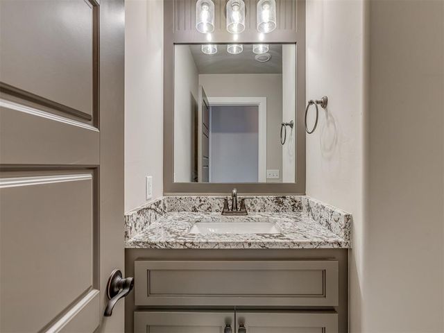 12013 SW 51st Street, Mustang, OK 73064