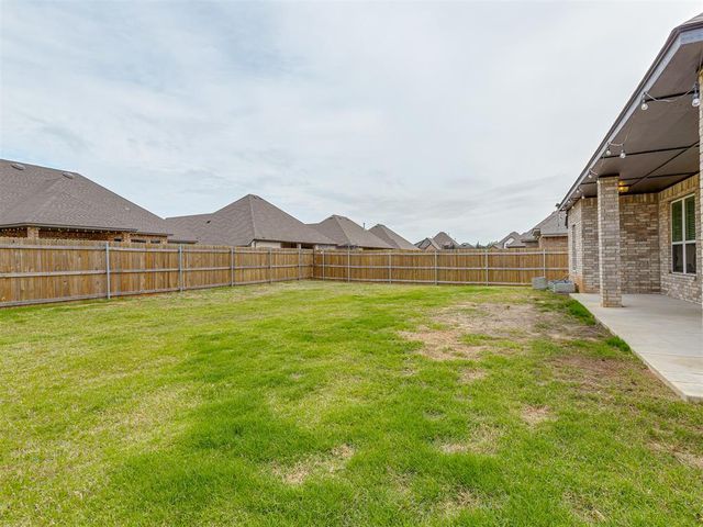 12013 SW 51st Street, Mustang, OK 73064