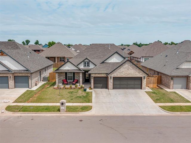 12013 SW 51st Street, Mustang, OK 73064