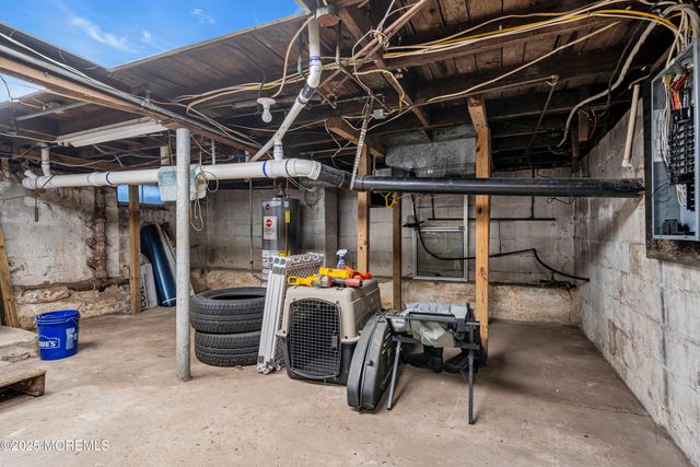 103 Lilac Street, Lakehurst, NJ 08733