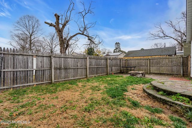 103 Lilac Street, Lakehurst, NJ 08733