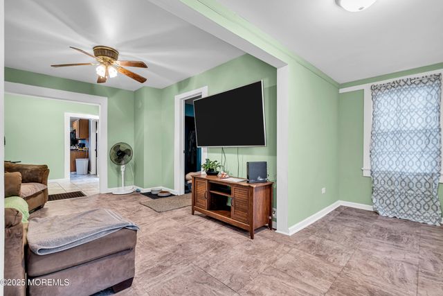 103 Lilac Street, Lakehurst, NJ 08733