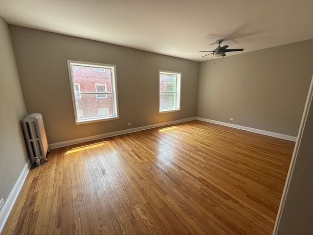 838 E 53rd Street 2W, Chicago, IL 60615