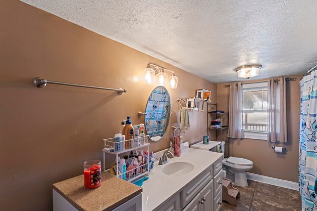 170 Rainey Street, Forsyth, MO 65653