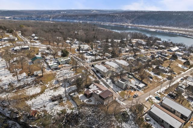 170 Rainey Street, Forsyth, MO 65653