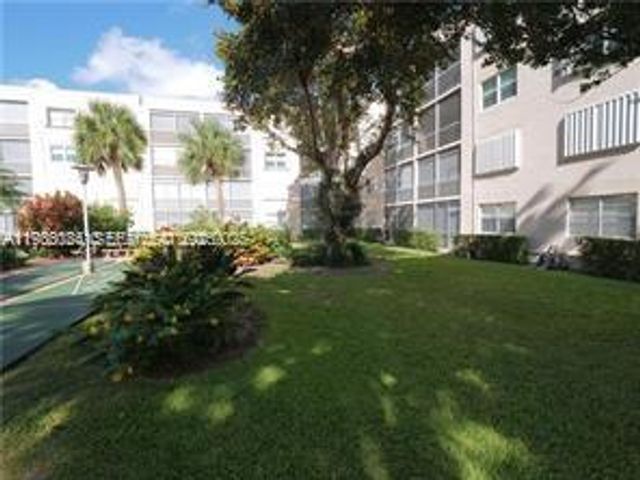 1541 S Ocean Blvd 225, Lauderdale By The Sea, FL 33062