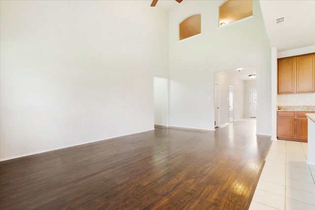 802 Swan Ridge Drive, Sherman, TX 75092