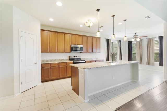 802 Swan Ridge Drive, Sherman, TX 75092