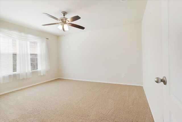 802 Swan Ridge Drive, Sherman, TX 75092