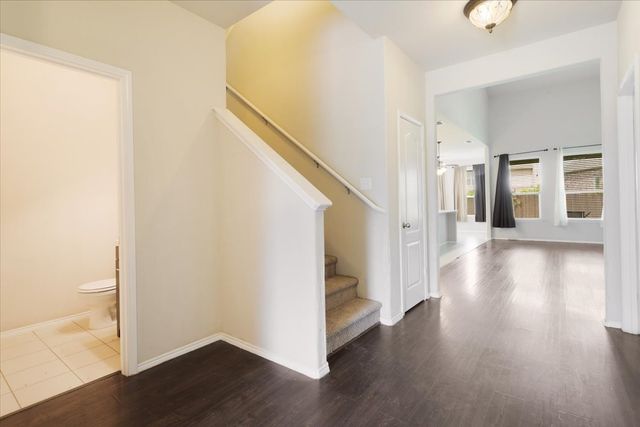 802 Swan Ridge Drive, Sherman, TX 75092