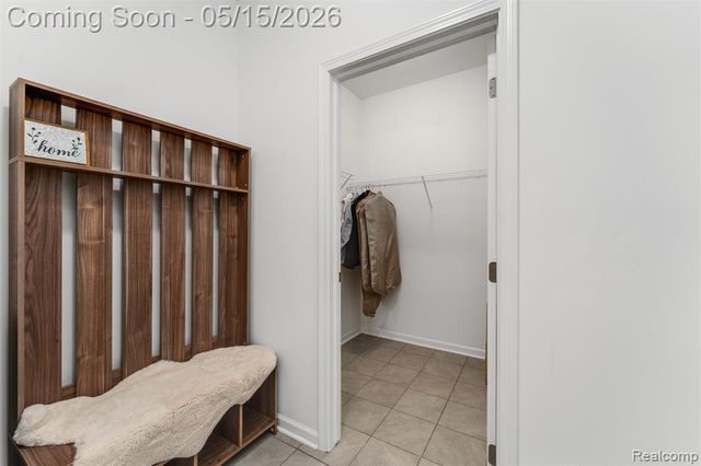 908 S Livernois Road, Rochester Hills, MI 48307