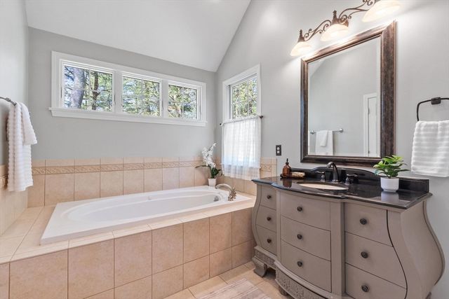 25 Whitney Lane, Boxborough, MA 01719