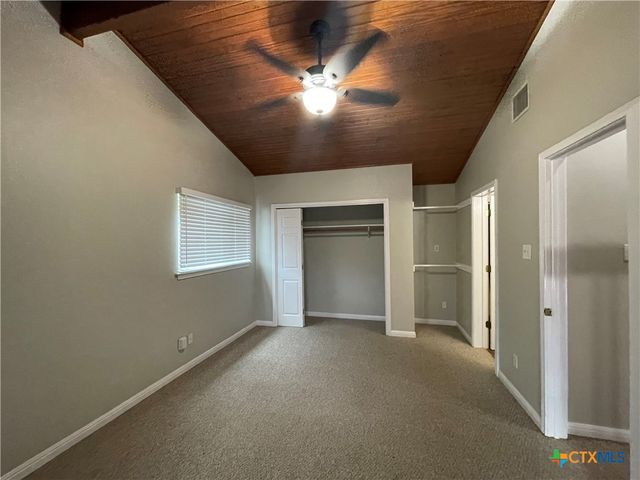 542 Lonesome, Canyon Lake, TX 78133