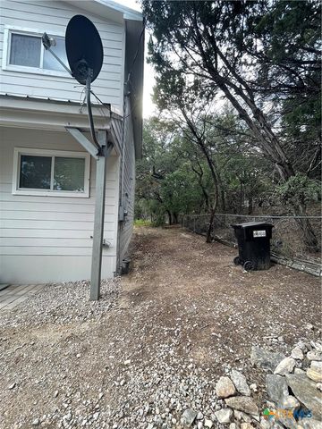 542 Lonesome, Canyon Lake, TX 78133